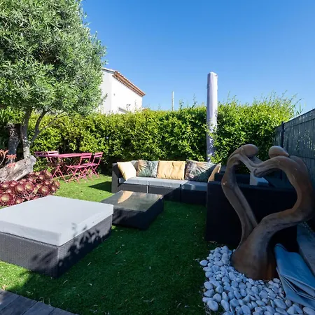 Entiere 14 Couchages Pres De La Les Maures Entre Hyeres Et Le Lavandou 拉隆德莱丝莫里斯